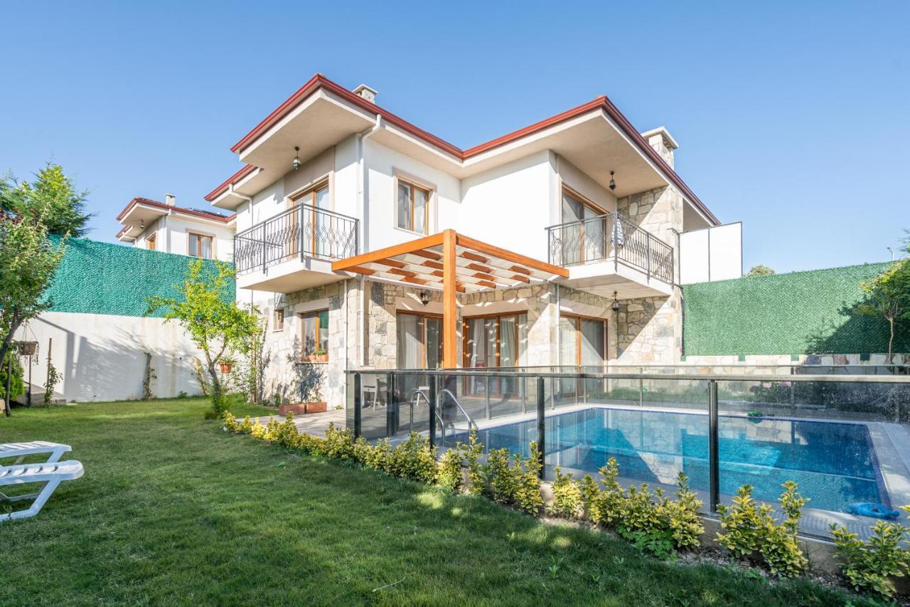Vintage Villas Kusadası Exteriör bild